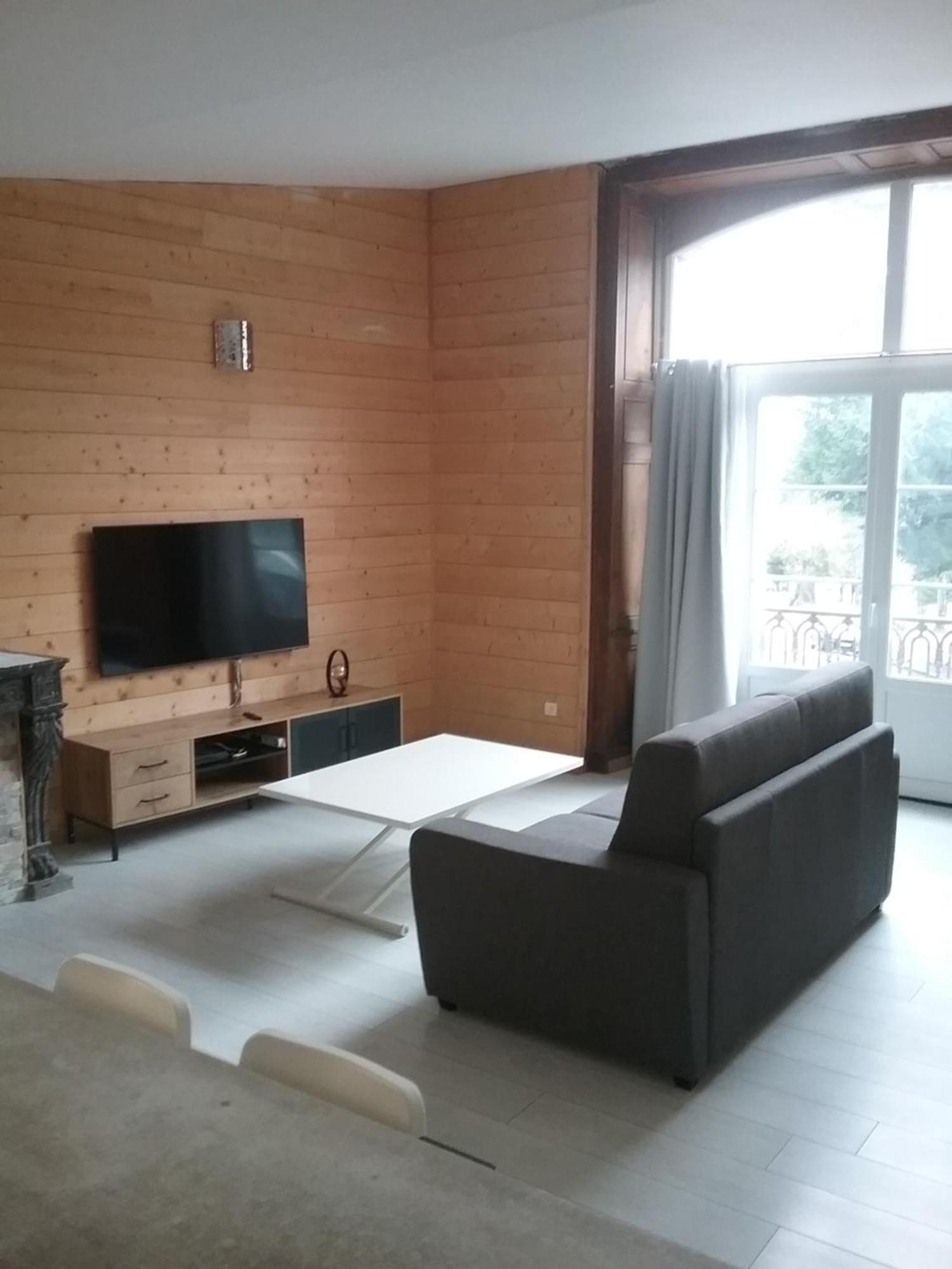 Apartmán Apparemment Cheztony Vue Montagne Eaux-Bonne Gourette Exteriér fotografie